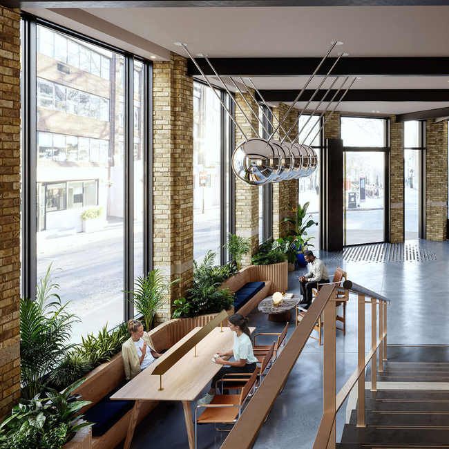 N90 BB Reception Crop A